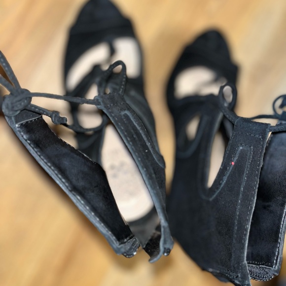 Vince Camuto Suede Lace Up Block Heel Women's Size 7 - Picture 3 of 4